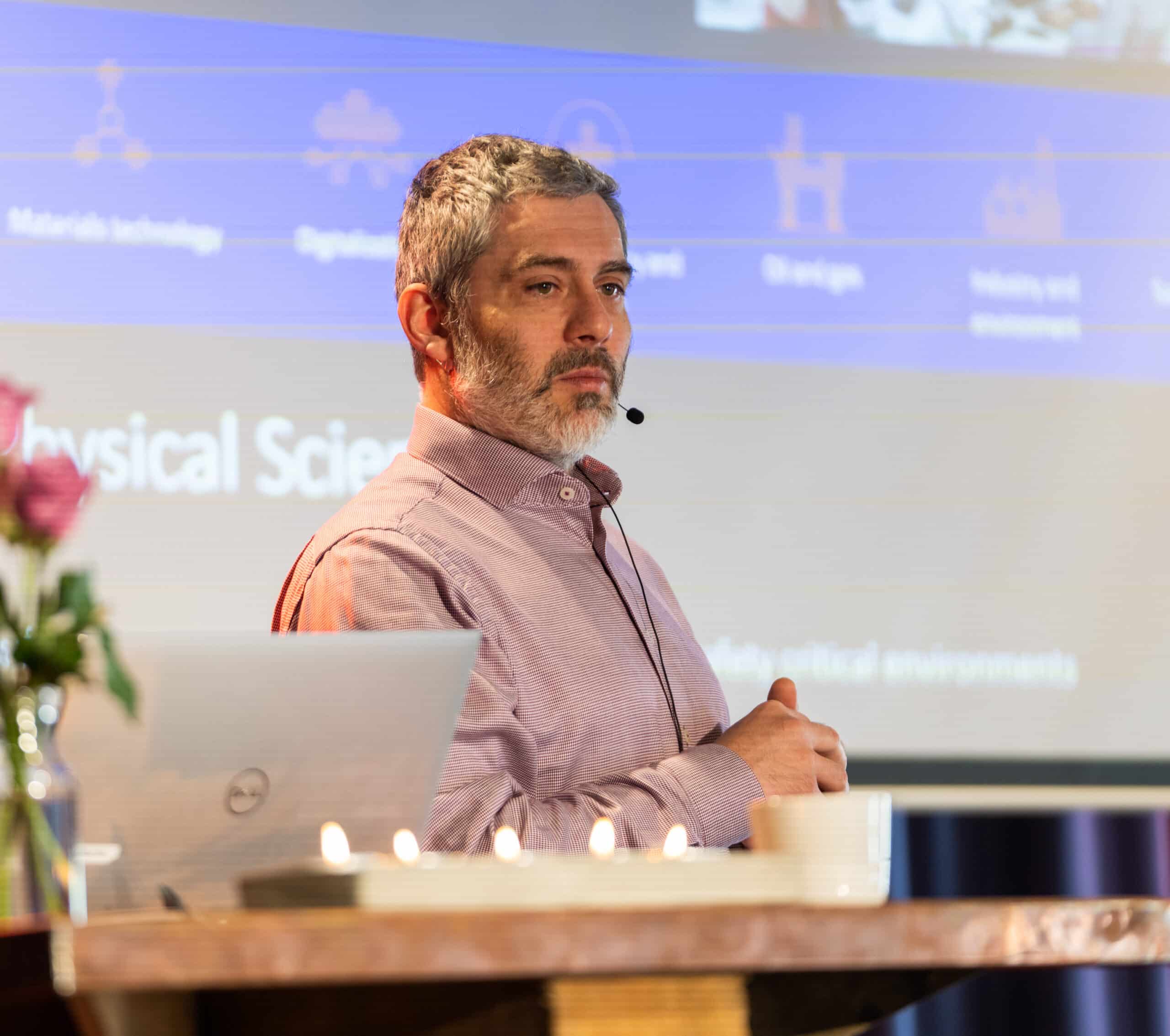IFE's session was about Ethical Considerations when using AI, and Benefits of Applied AI in Decommissioning. They also demonstrated three examples of how AI is applied with success for industry, for science and for fun. Here István Szőke. PHOTO: Stein Johnsen, ContentVideo